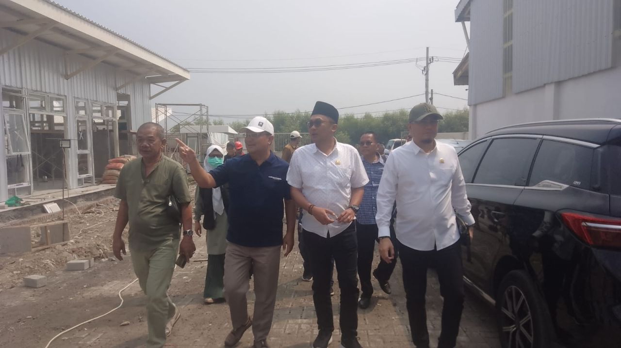 Komisi B DPRD Surabaya Sidak RPH di Tambak Osowilangun Soroti Kekurangan Kandang Sapi