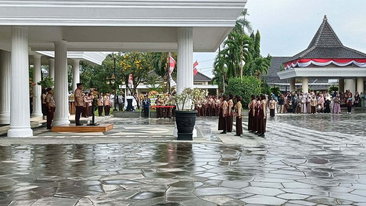Peringatan Hari Pramuka ke-64, Bupati Menyampaikan Gerakan Pramuka Wadah Pembinaan Karakter