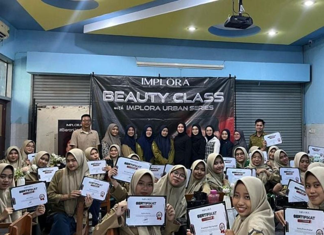 Beauty Class, Bekali Siswi Kelas XII SMK Mudisa dengan Pesona Profesional