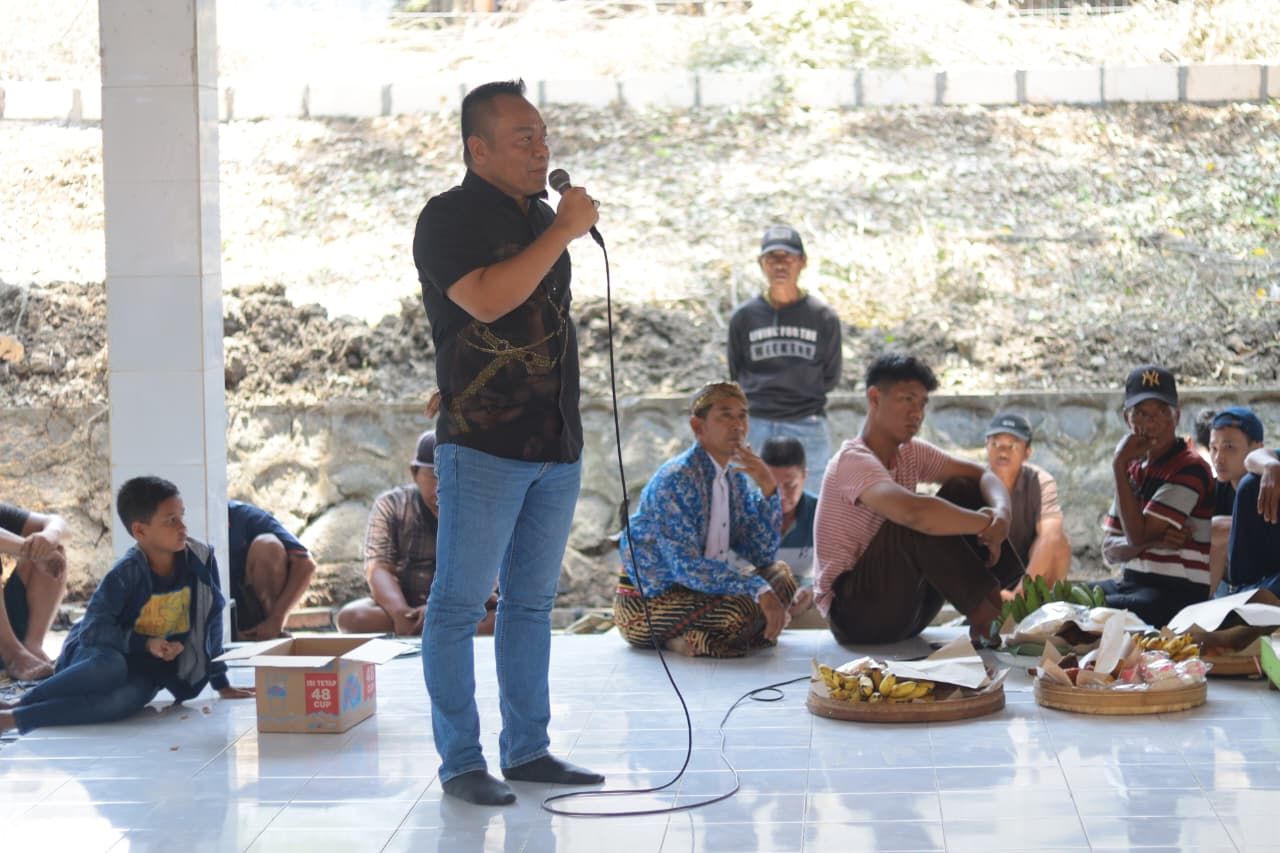 Tradisi Sedekah Bumi di Sambikerep, Cak YeBe Tekankan Pentingnya Gotong Royong