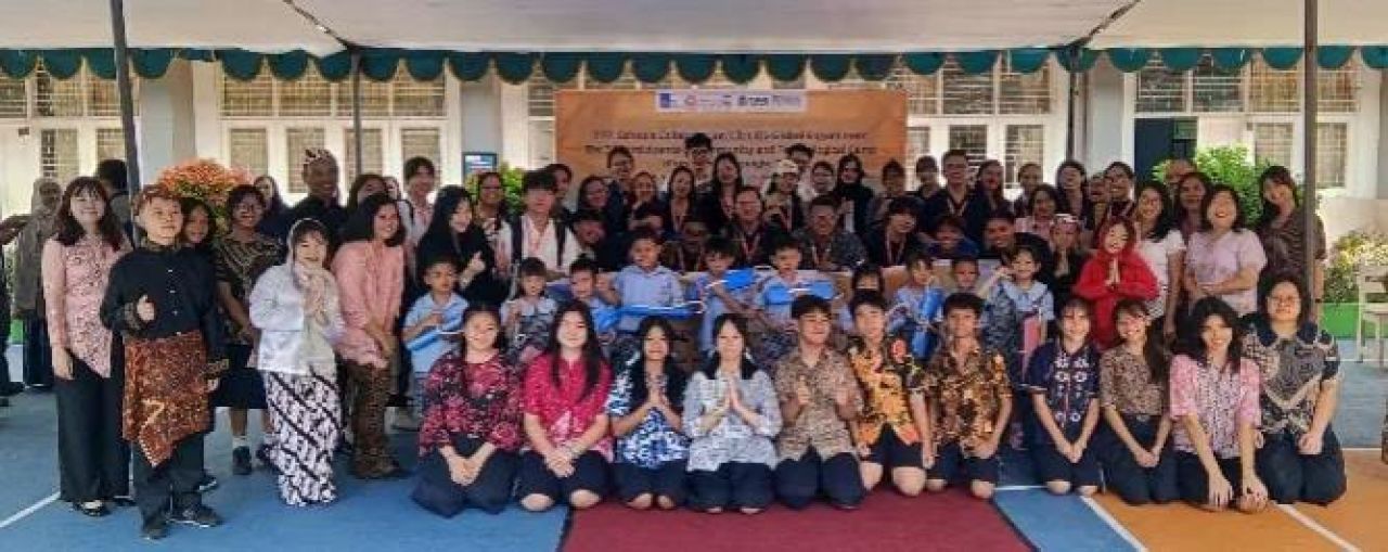Mahasiswa Asing Belajar Budaya Indonesia di YPPI Schools Surabaya