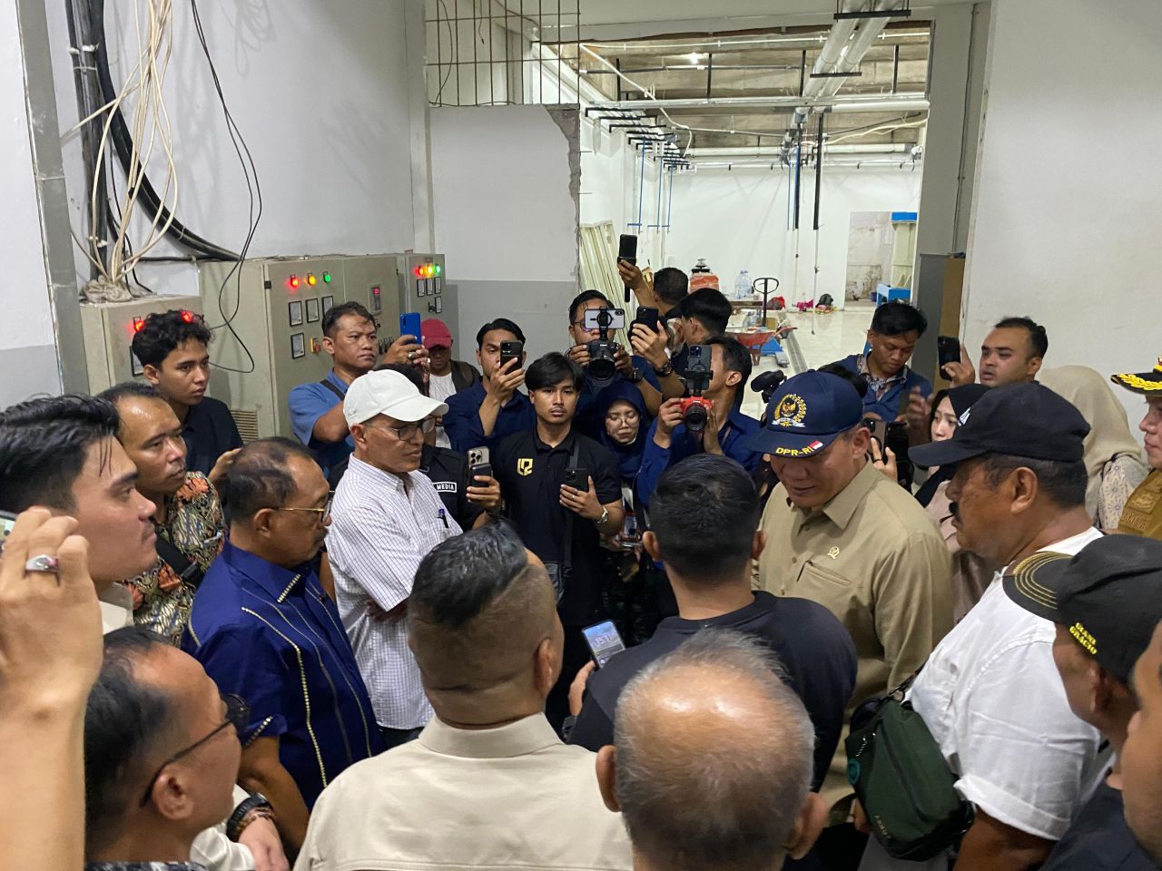 Saat Armuji melaksanakan inspeksi mendadak di PT Suka Jadi Logam