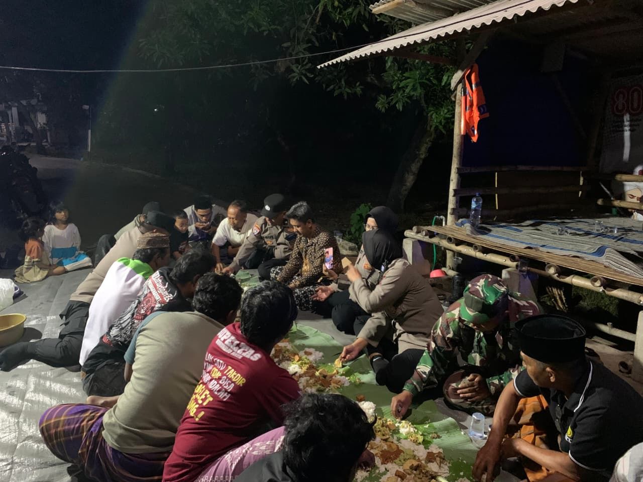 Pos Ronda di desa Wonokerto