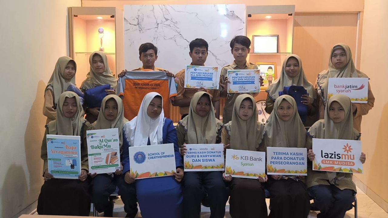 SMK MUDISA dan LAZISMU Salurkan Dana Pendidikan untuk Puluhan Siswa Yatim & Duafa