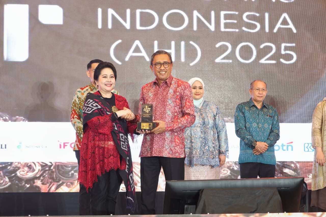 Aplikasi CIS Antar Perumda Air Minum Surya Sembada Sabet Penghargaan AHI 2025