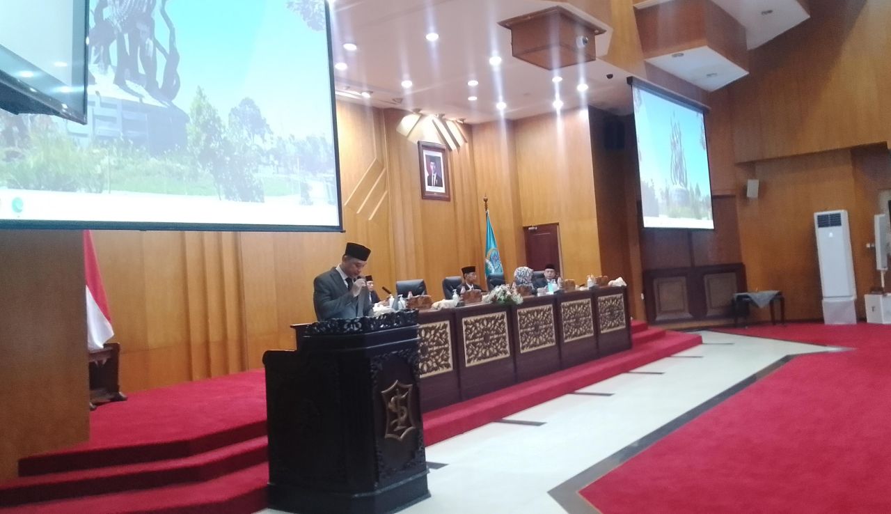 Wali Kota Eri Cahyadi Targetkan Pertumbuhan Ekonomi Surabaya 5,8 Persen di Tahun 2026