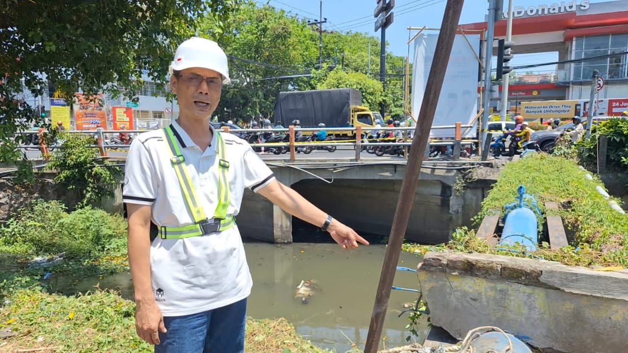 Semburan Air di Rungkut Tengah Bukan dari Pipa PDAM, Dipastikan Berasal dari Sumber Lain