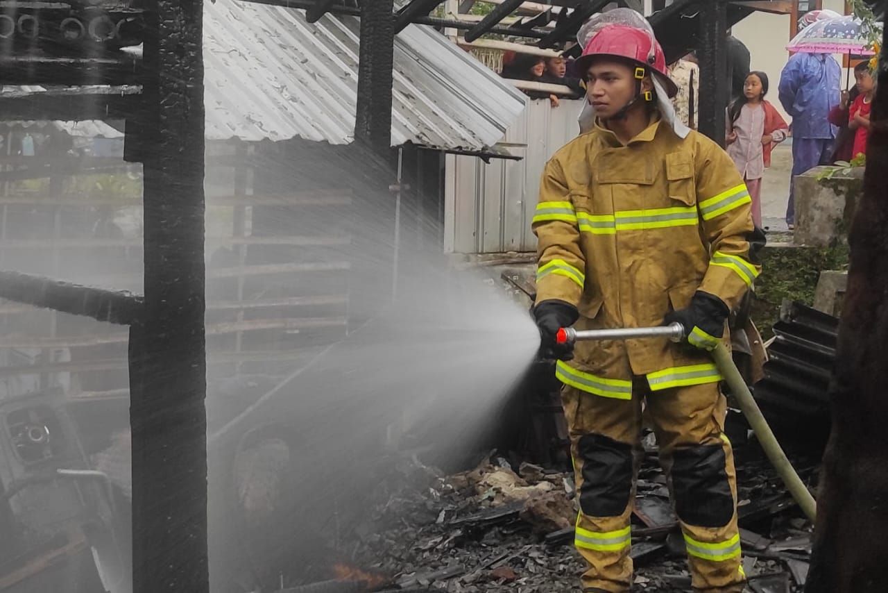Rumah di Lereng Gunung Merapi Pemalang Terbakar, Diduga Hubungan Arus Pendek Listrik
