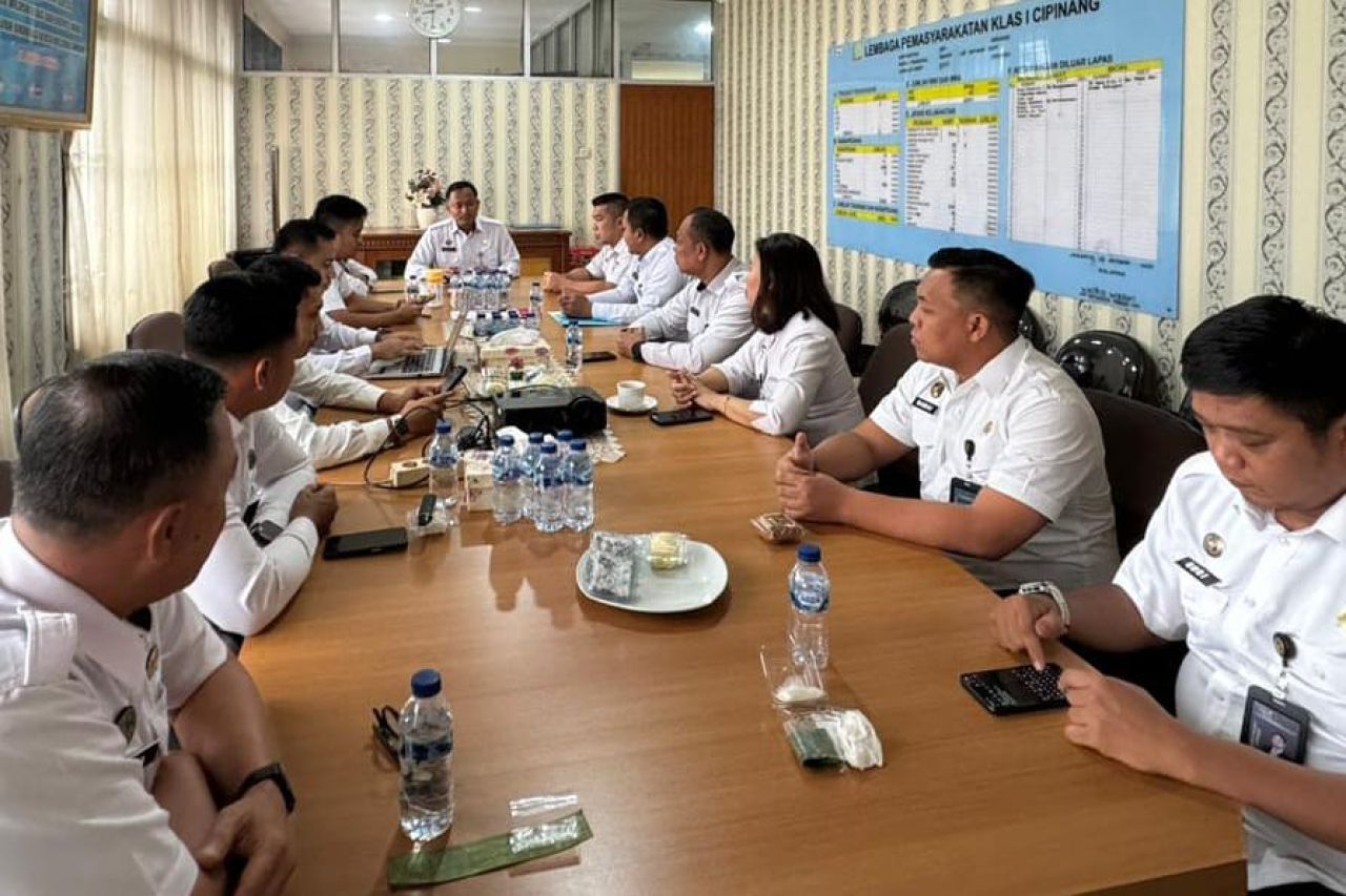 Rapat Monitoring dan Evaluasi Lapas Cipinang