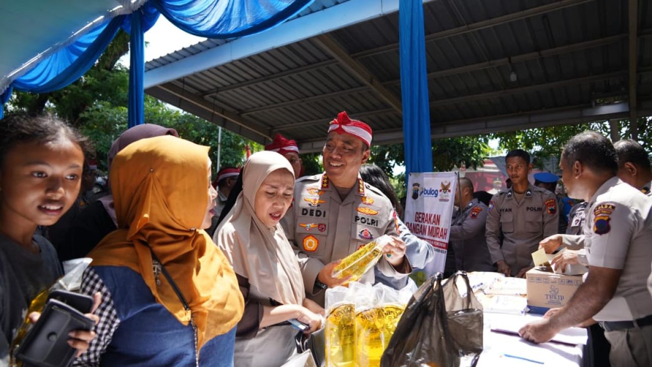 Wakapolri di Panti Wreda Griya Tyas Dalem