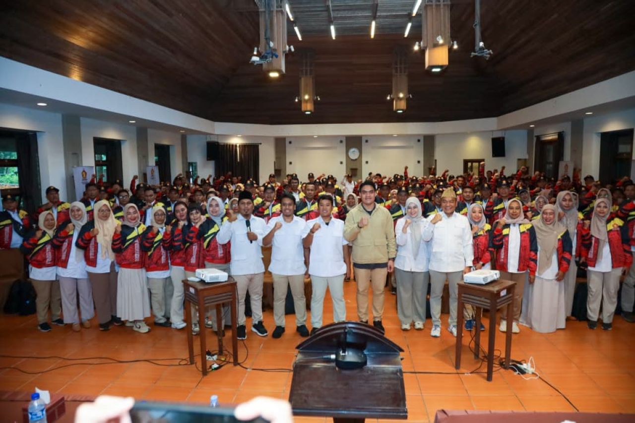 Pengurus dan Kader Gerindra Surabaya