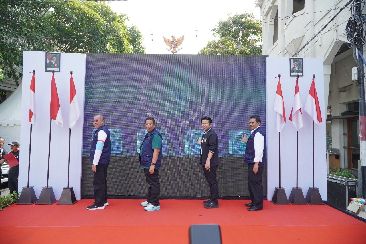 Emil Dardak saat membuka Kick Off Kampanye TOSS TBC