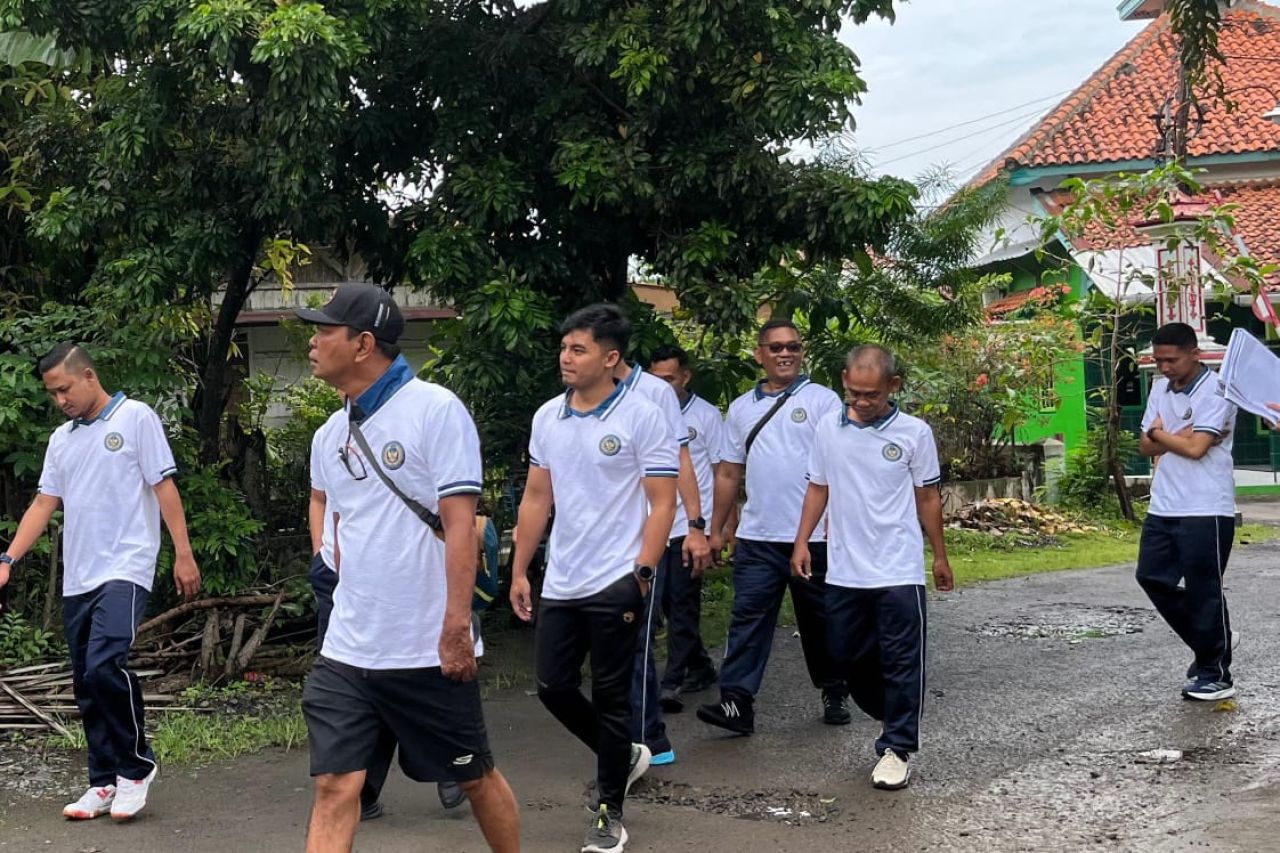 Bangun Kekompakan di Hari Bakti Kemenimipas Lapas Kendal Gelar Jalan Sehat