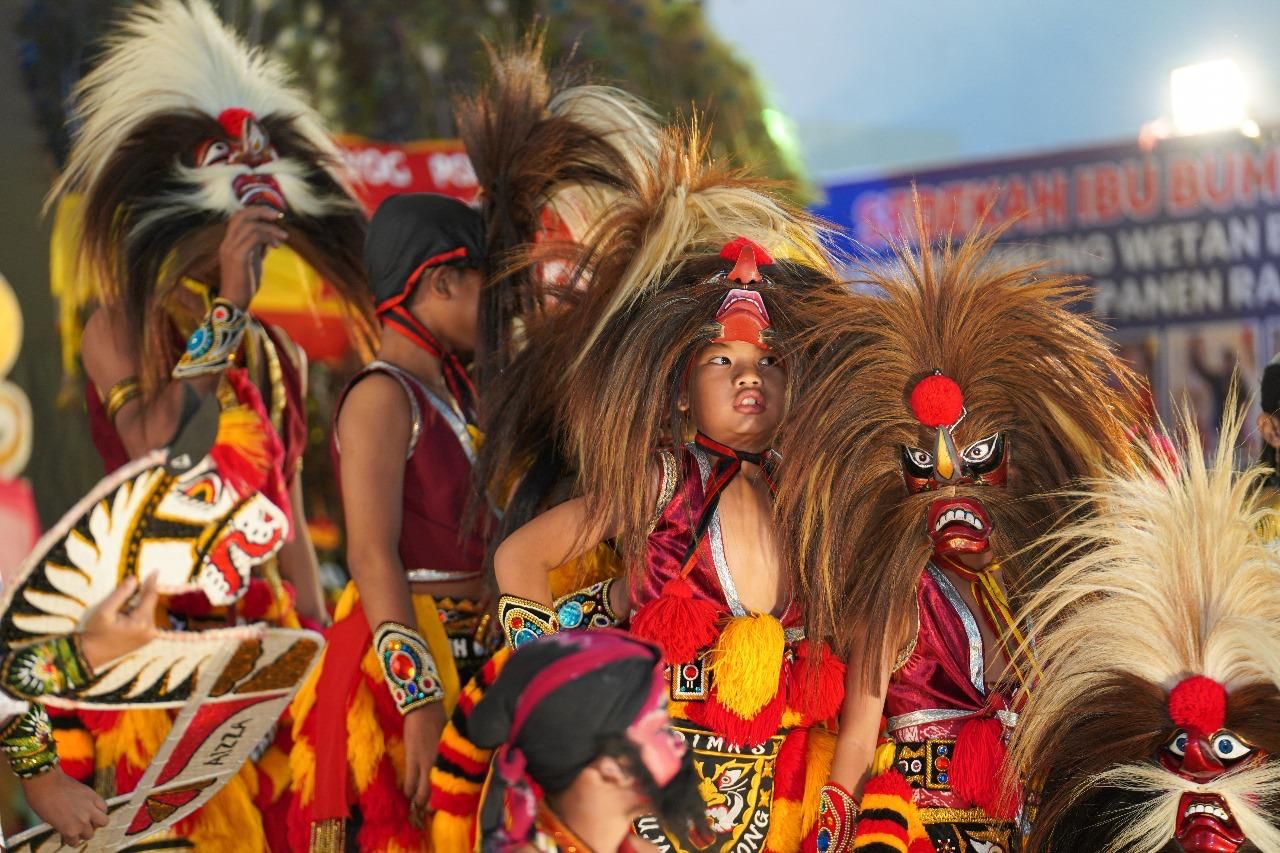 Pemegang copyright dari dokumentasi di atas adalah Pemerintah Kabupaten Ponorogo yang diberikan kepada Direktorat Jenderal Kebudayaan (pada saat pengusulan).