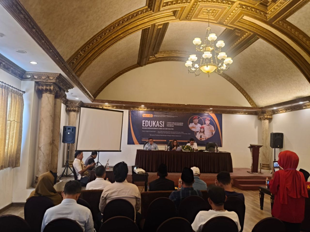 Edukasi keuangan dan penguatan perlindungan perempuan