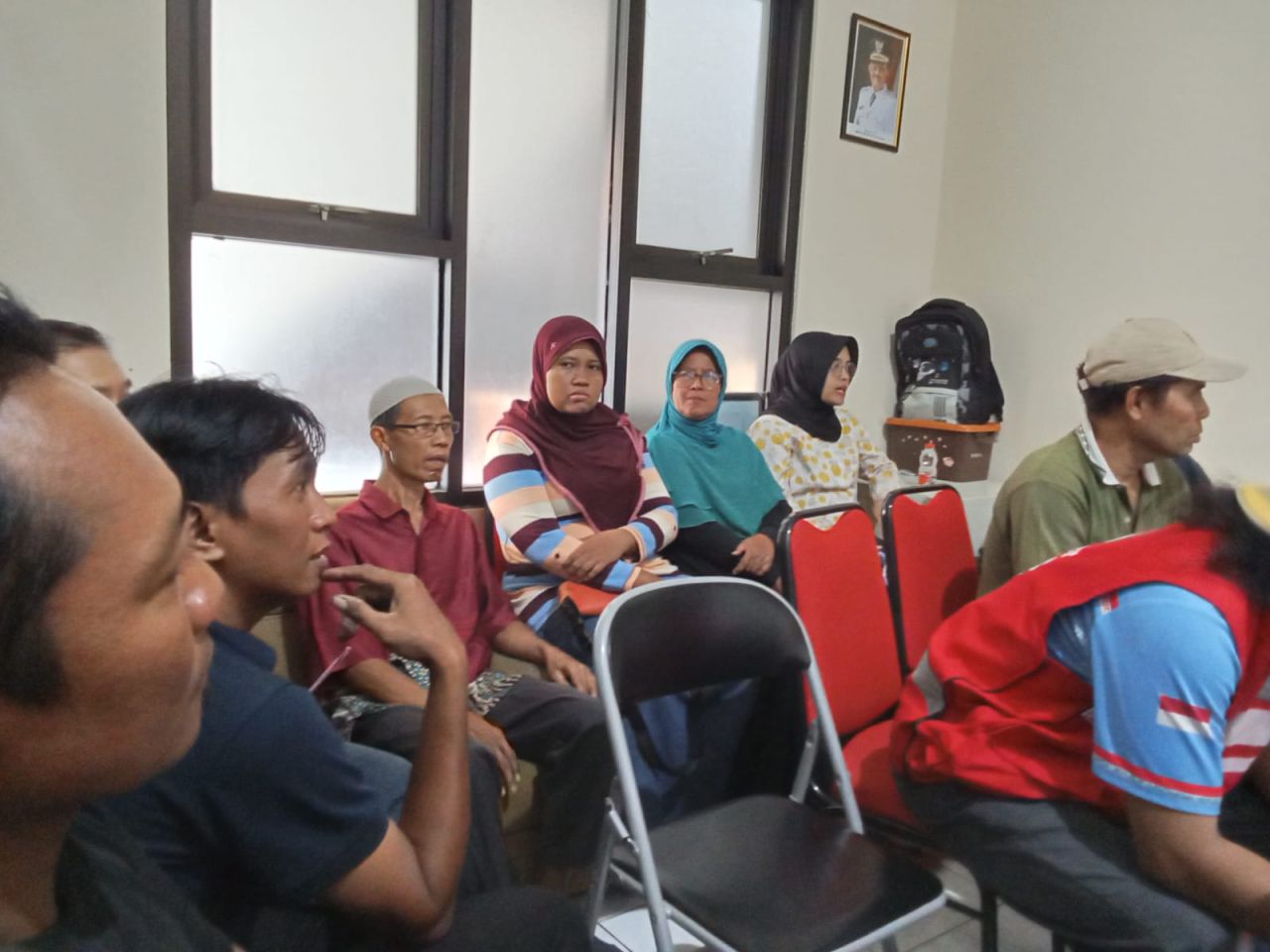 Sosialisasi dakel bersama warga