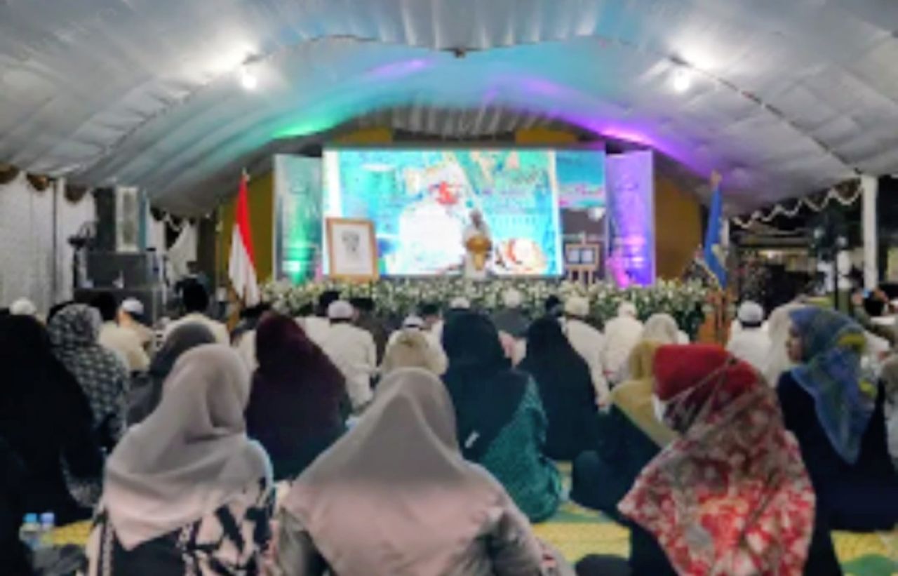 Tasyakuran Akbar di Bangkalan Sambut Gelar Pahlawan Nasional untuk Syaikhona Kholil