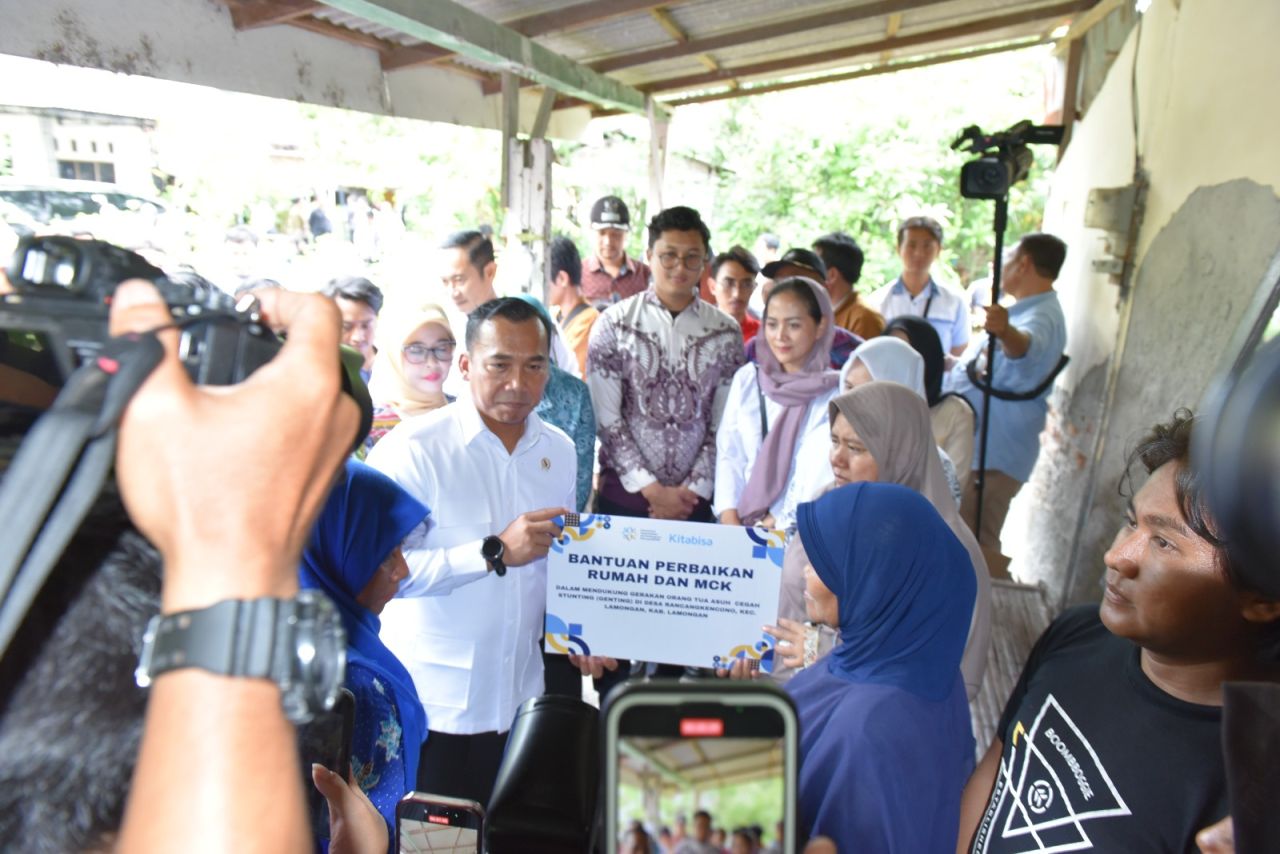 Kunjungan Menteri Wihaji