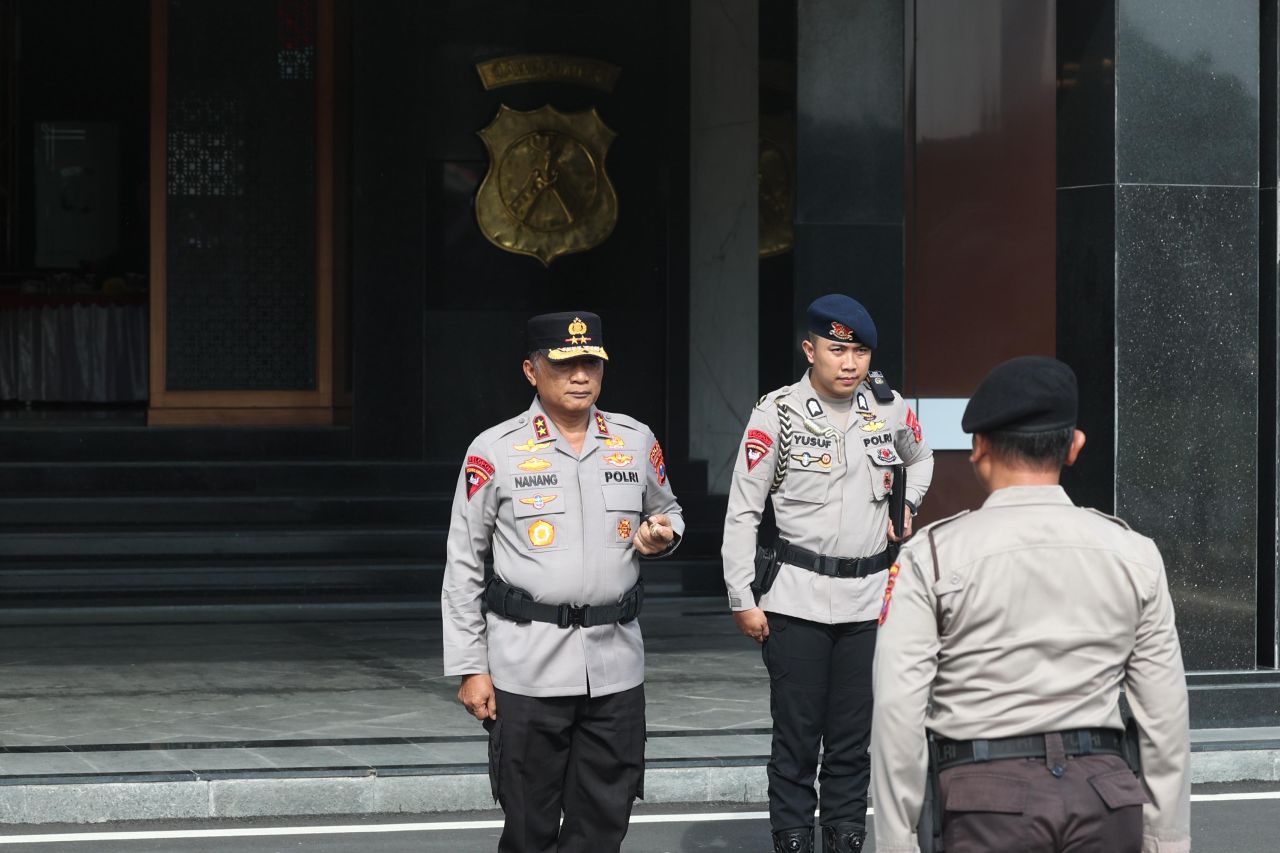 Apel Satgas Premanisme di Lapangan Mapolda Jatim