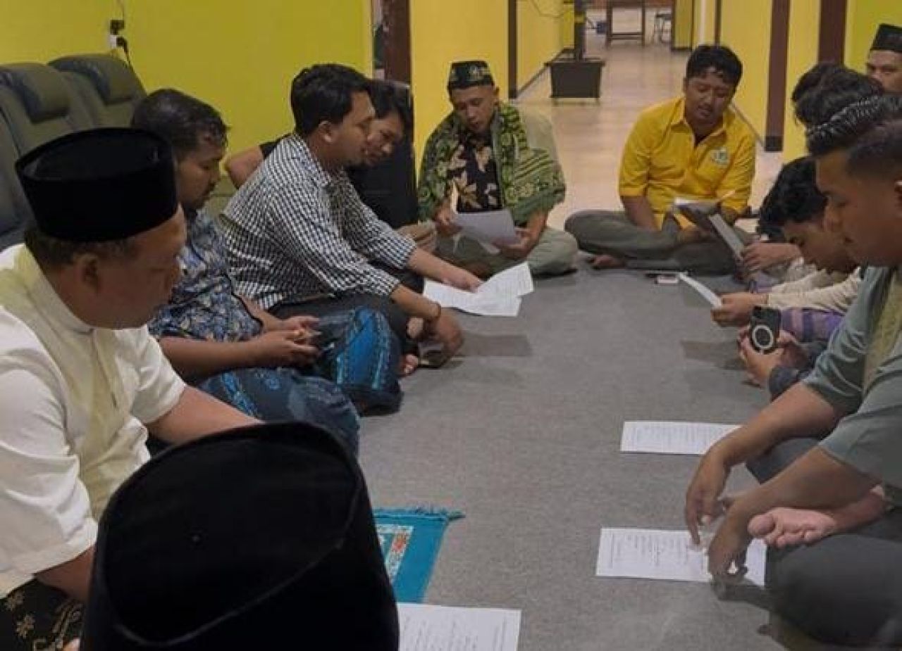 Pengurus Golkar Kediri menggelar istigasah