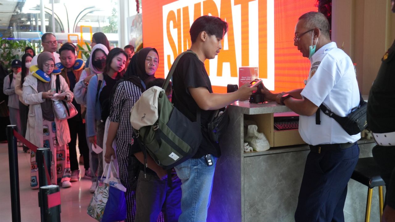 Awal Libur Nataru, Pergerakan Penumpang KAI Daop 8 Surabaya Tembus 206 Ribu Orang