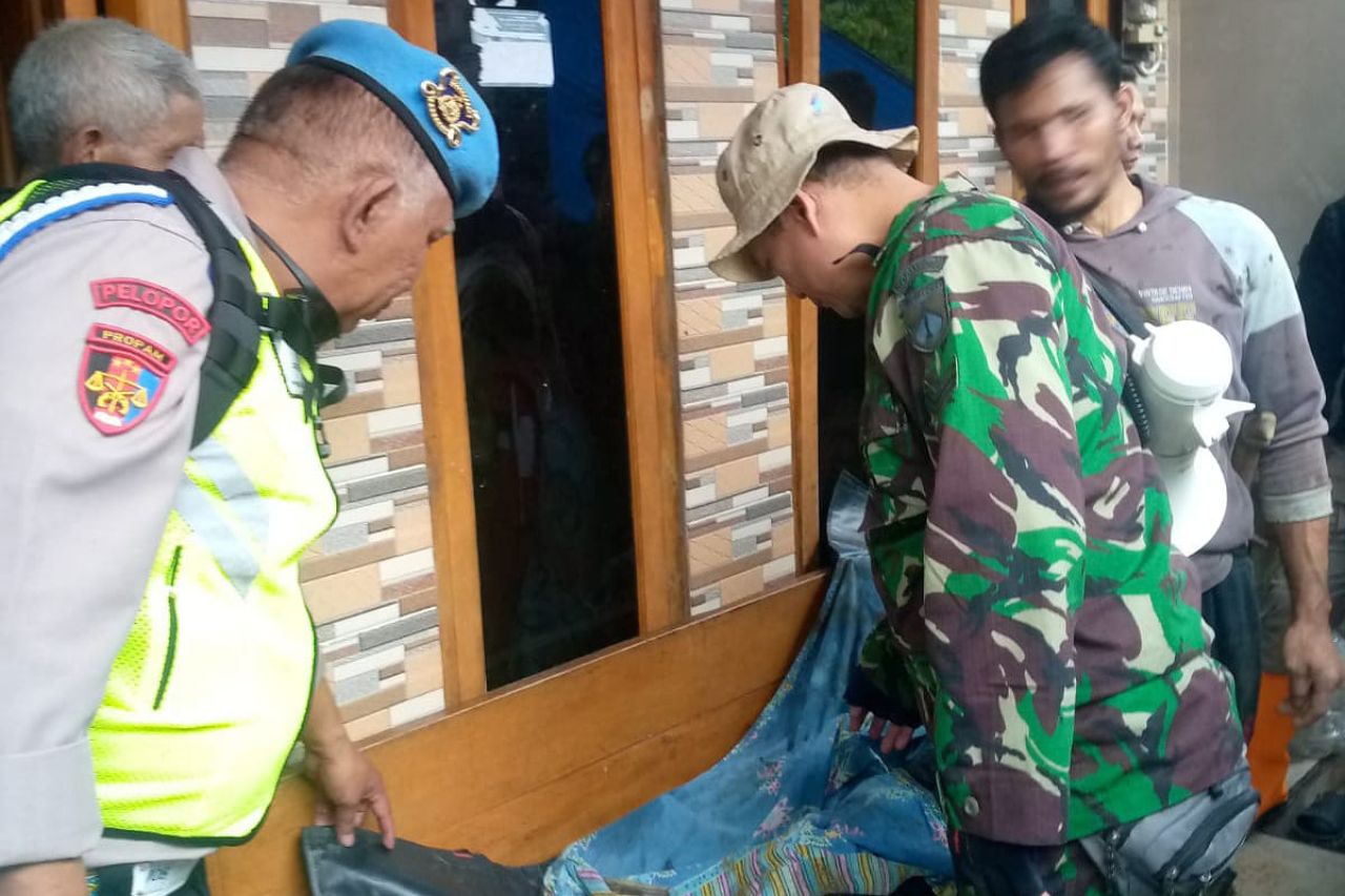 Evakuasi korban tewas di Bongas Pemalang