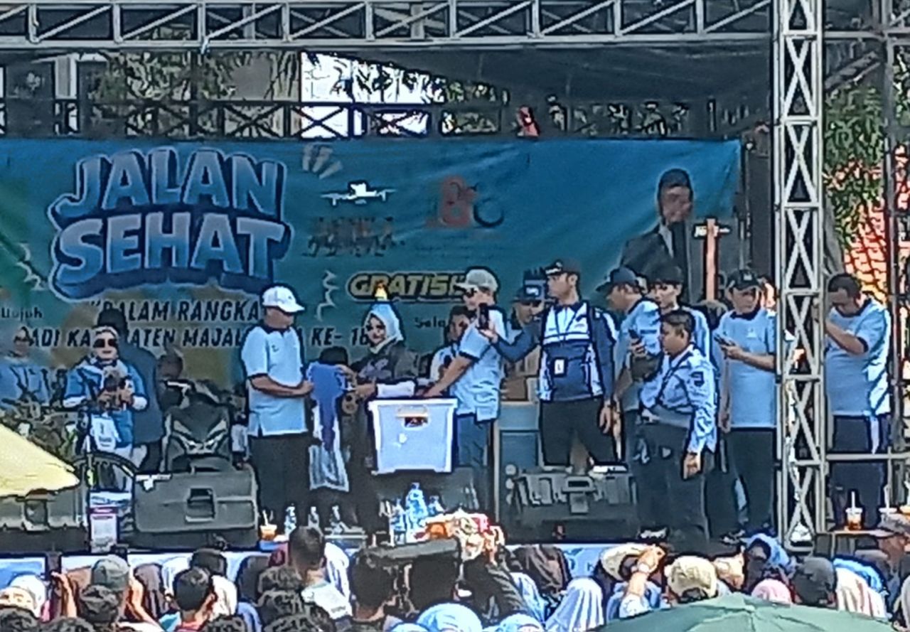 Meriahkan Hari Jadi Kabupaten Majalengka ke-186 Ribuan Warga Wilayah Utara ikuti Jalan Santai