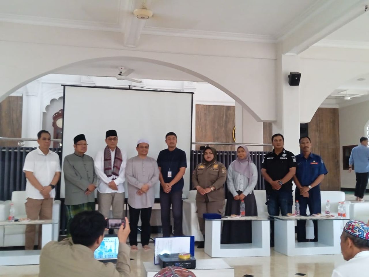 Pesantren Tangguh Bencana: BPBD Kota Surabaya Berikan Pelatihan di MDTQN Benteng Suryalaya
