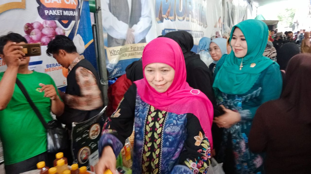 Pasar Murah Pemprov Jatim Diserbu Warga, Lia: Multiplier Effect dan Keberkahan Ramadan