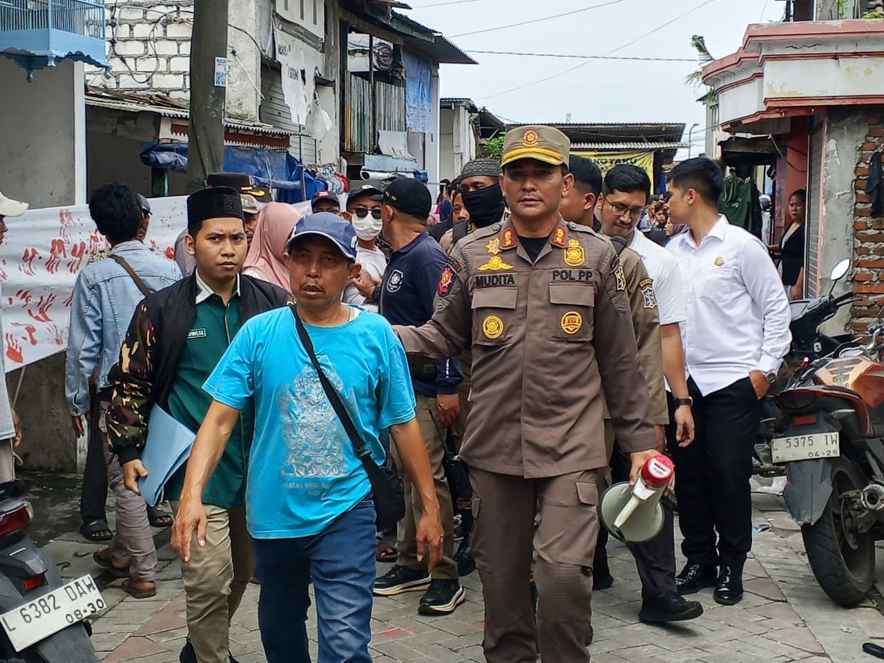 Warga Kalianak tolak penandaan rumah untuk direlokasi