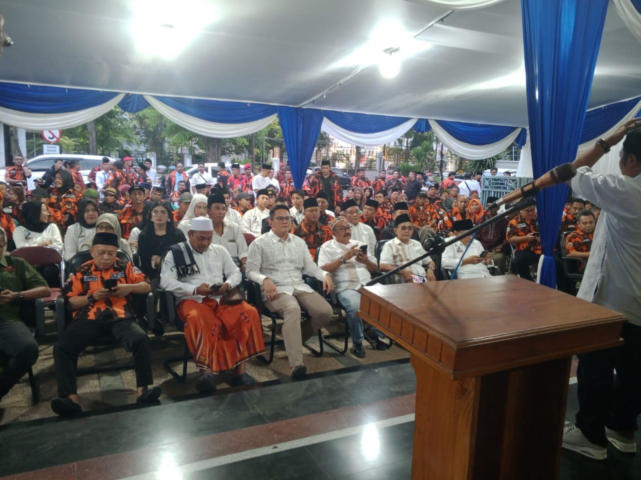Buka puasa dan santunan yatim