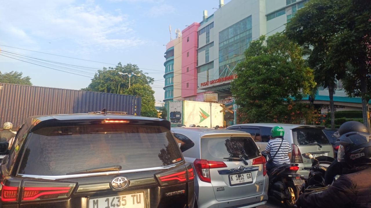 KRYD Polres Pelabuhan Tanjung Perak di Terminal GSN