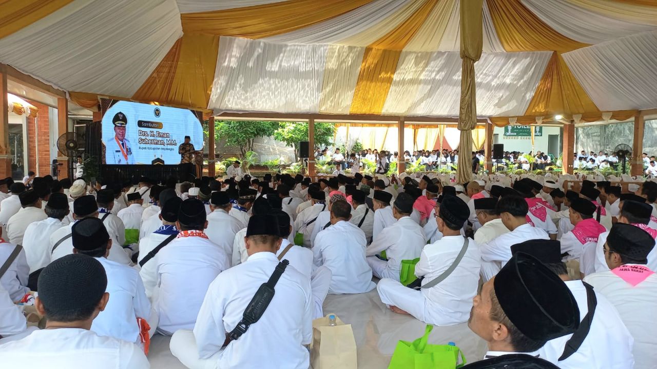 Bupati Majalengka Pastikan Keberangkatan Jemaah Haji 2026 Berikan Fasilitas Lengkap