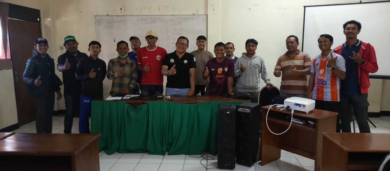 Panitia Liga Progresif Surabaya 2026 di Aula FKIP Unipra Surabaya