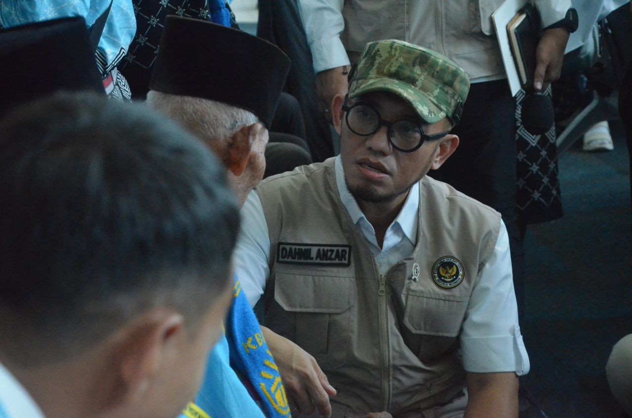 Marak Penipuan Haji, Wamenhaj Dahnil Minta Masyarakat Waspada Tawaran Ilegal