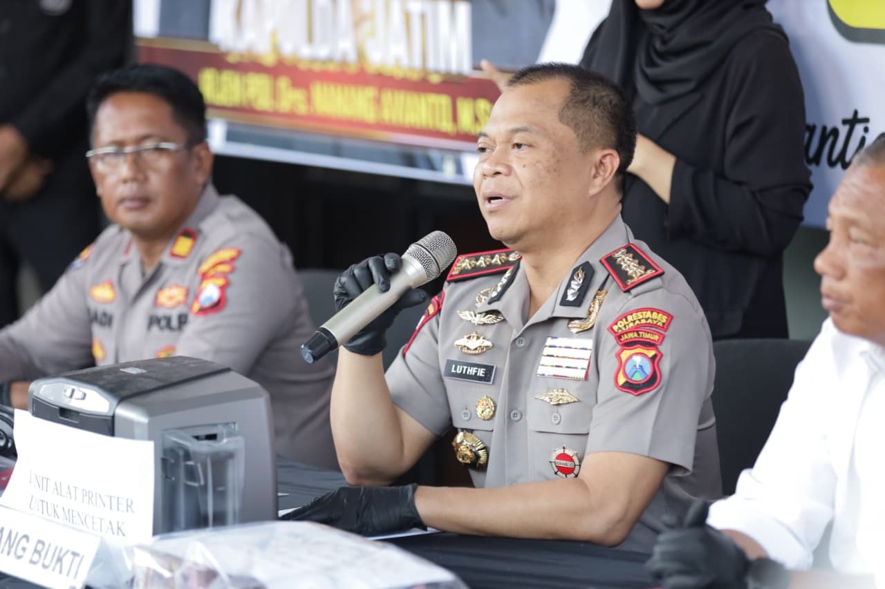 Kapolrestabes Surabaya Kombes Pol. Luthfie Sulistiawan