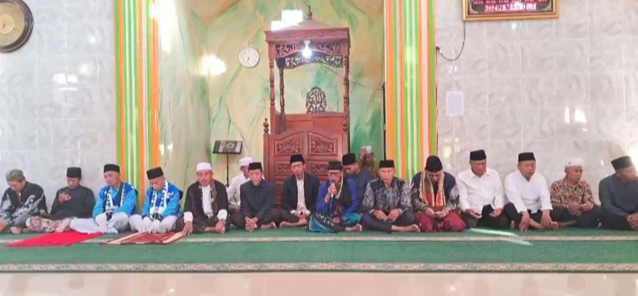 Pelepasan empat empat jemaah haji desa Garawastu