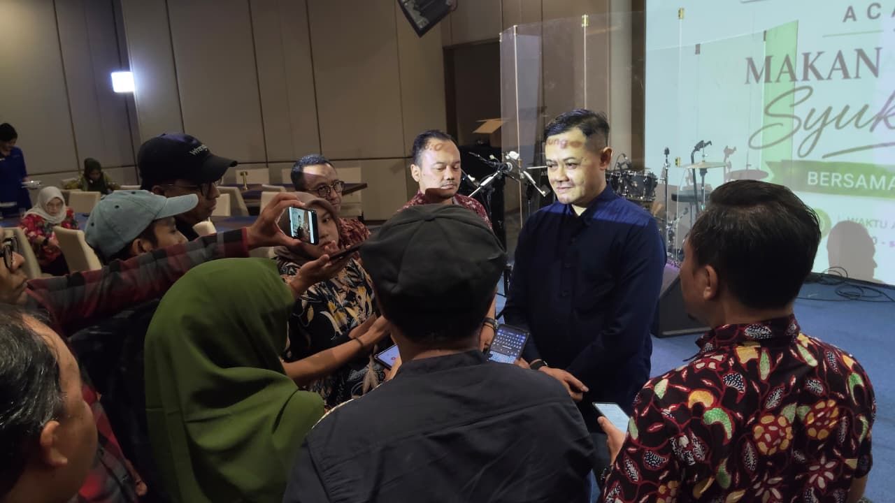 Grand Whiz Praxis Surabaya Gelar Malam Syukuran Bersama Media