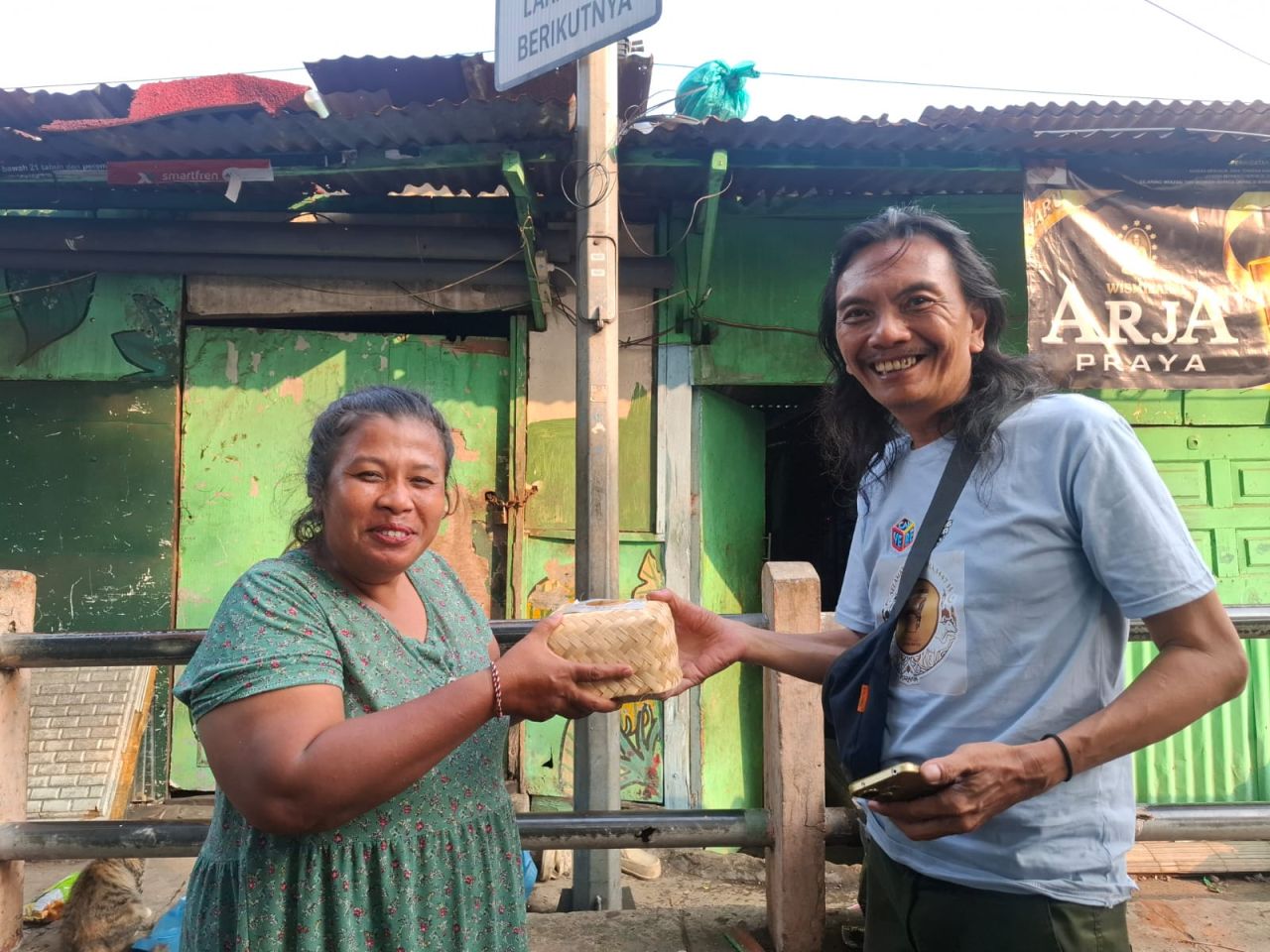 Penyaluran daging kurban Forwan