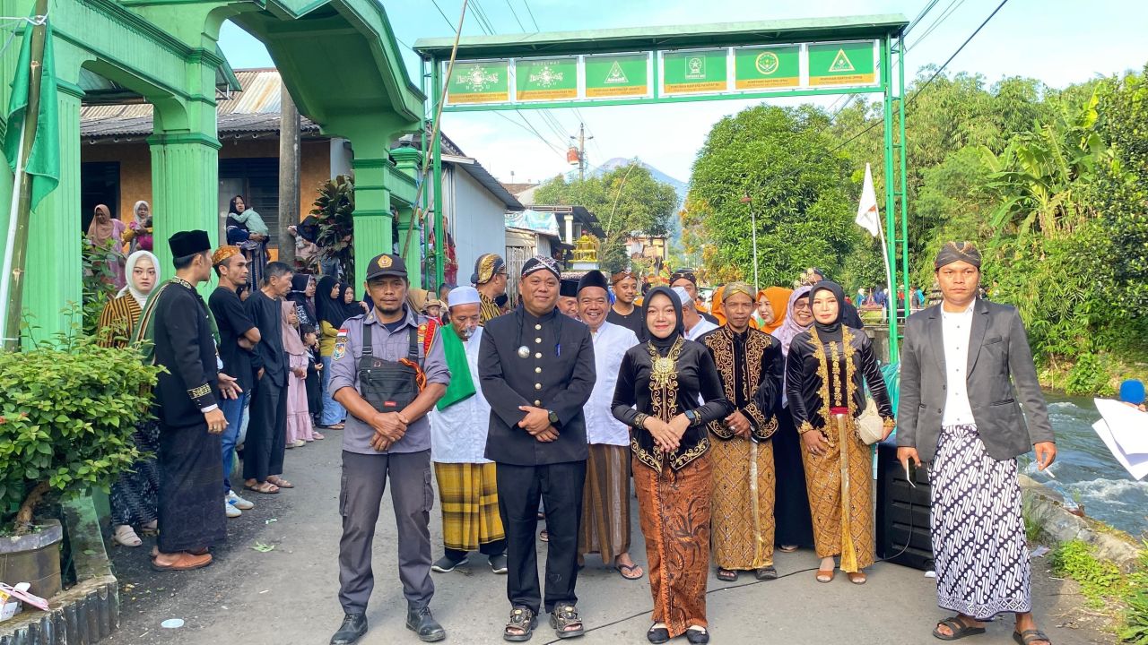 Rangkaian Tradisi 1 Suro di Kecamatan Randudongkal