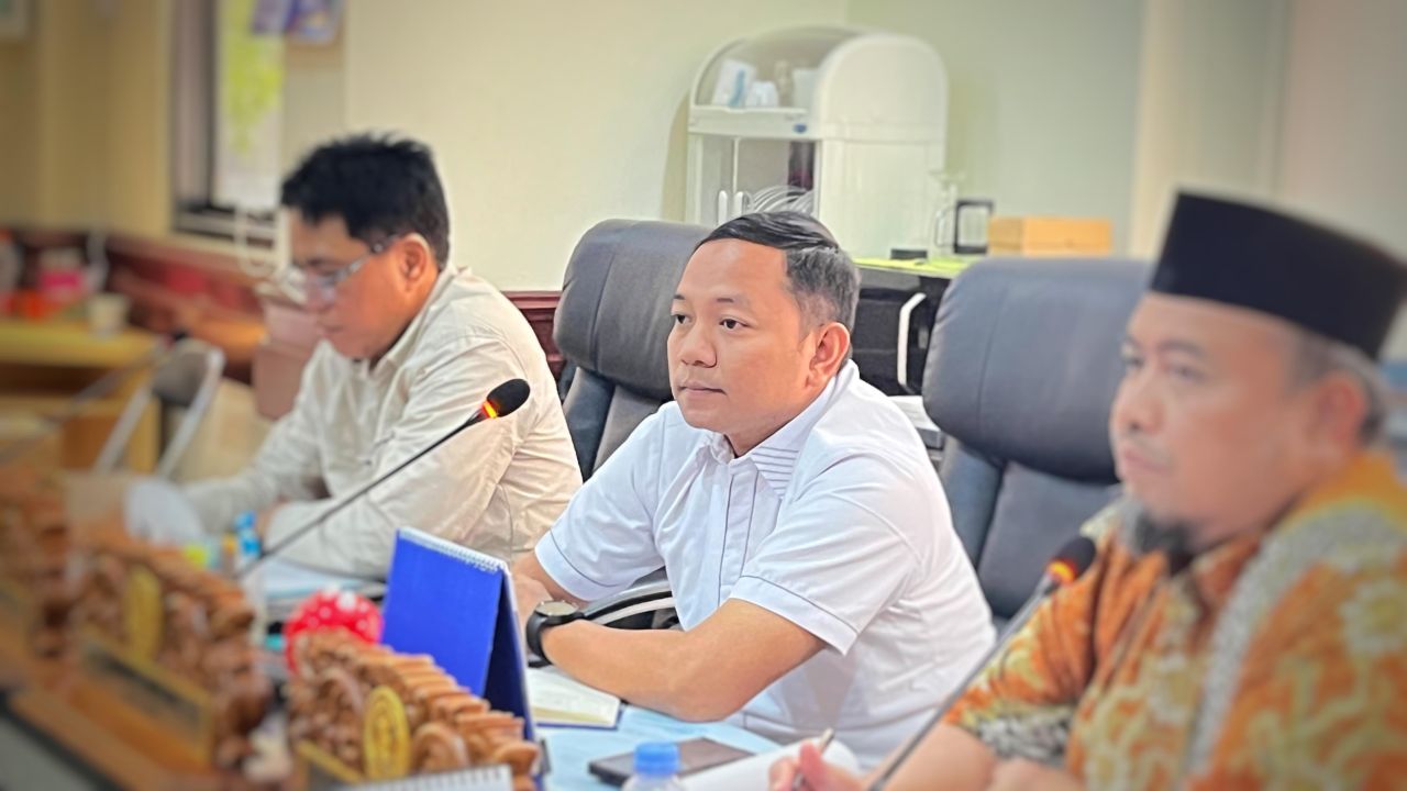 Raperda Jaminan Sosial Ketenagakerjaan Siap Perkuat Perlindungan Pekerja Surabaya ‎