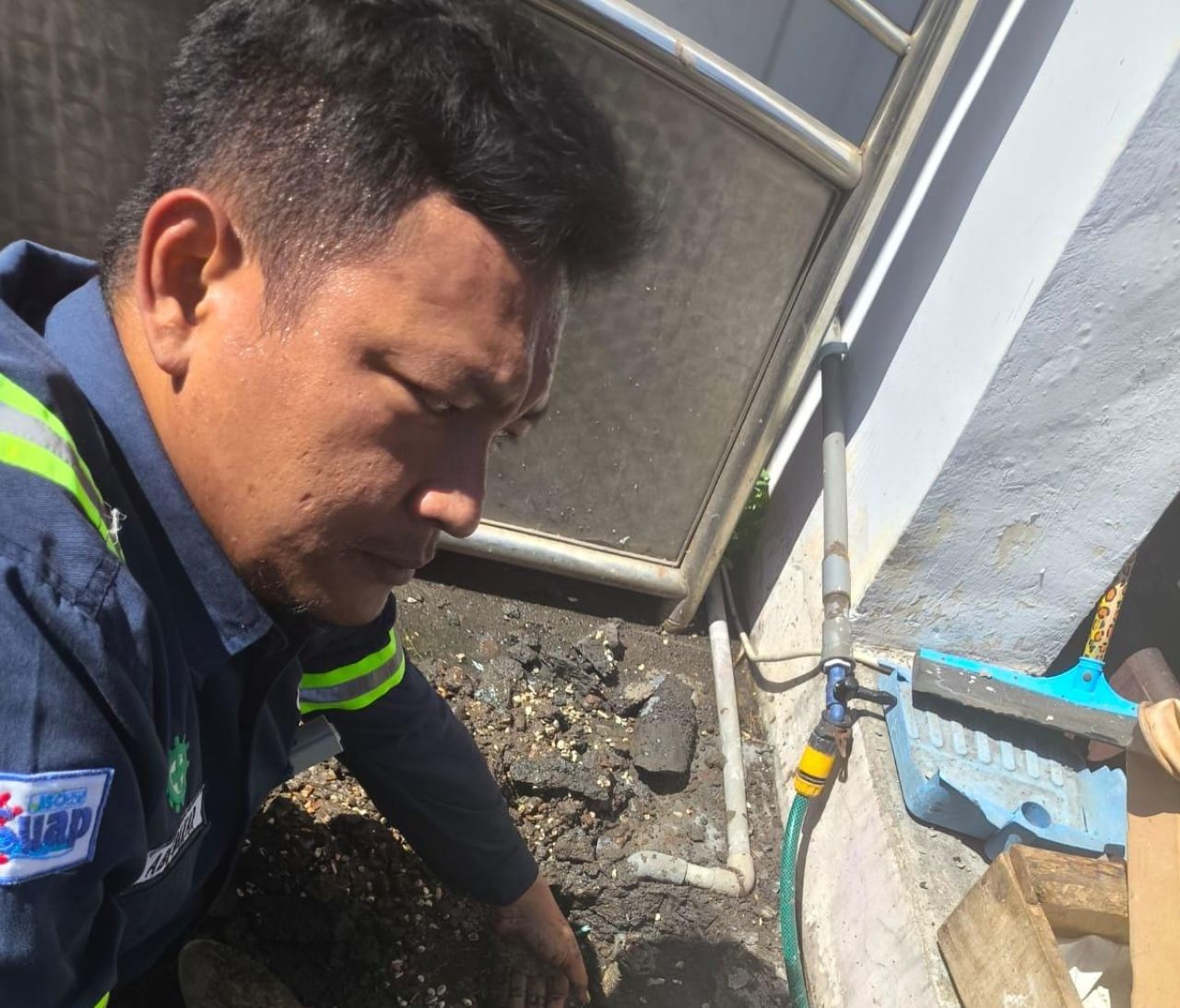 Tindak Tegas Dugaan Sambungan Air Ilegal, PAM Surya Sembada Pastikan Distribusi Air Tetap Adil