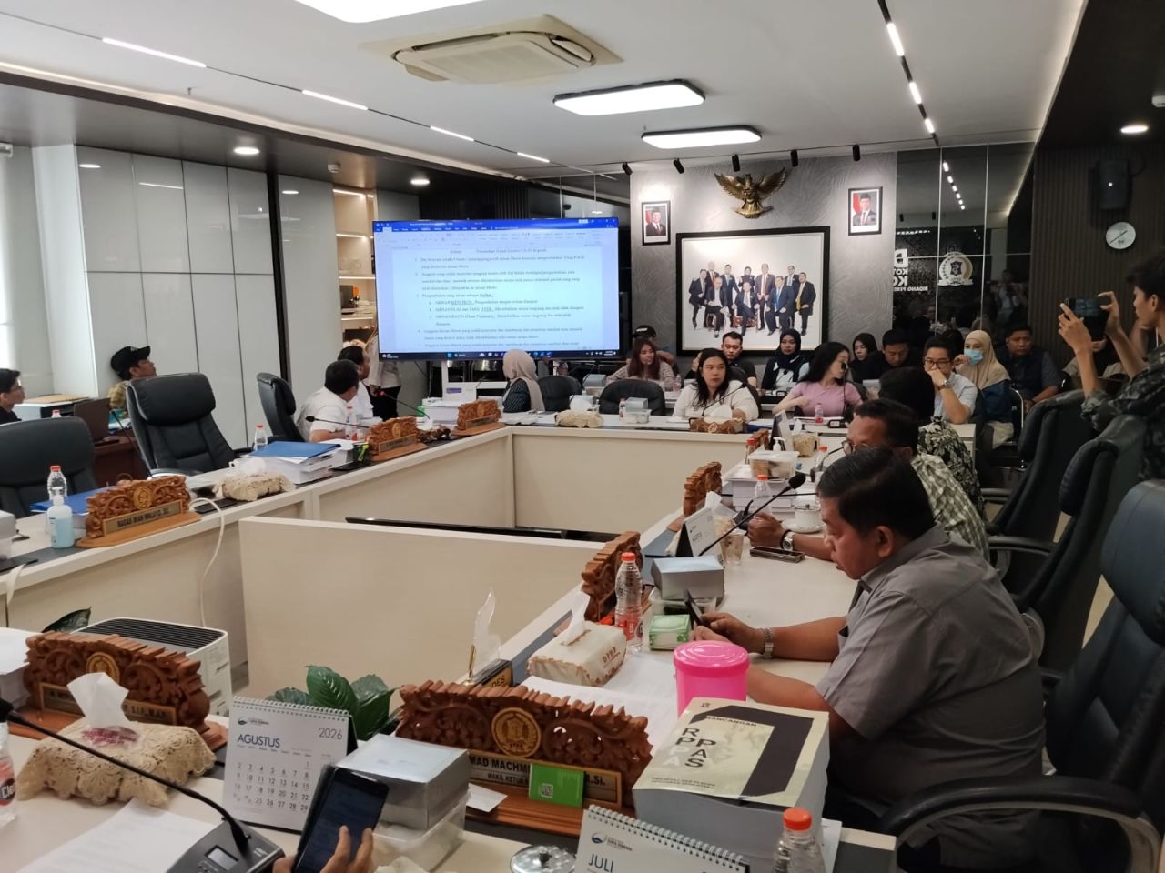 Diduga Rugikan Puluhan Warga, Kasus Arisan Meow Dibahas Komisi B DPRD Surabaya ‎