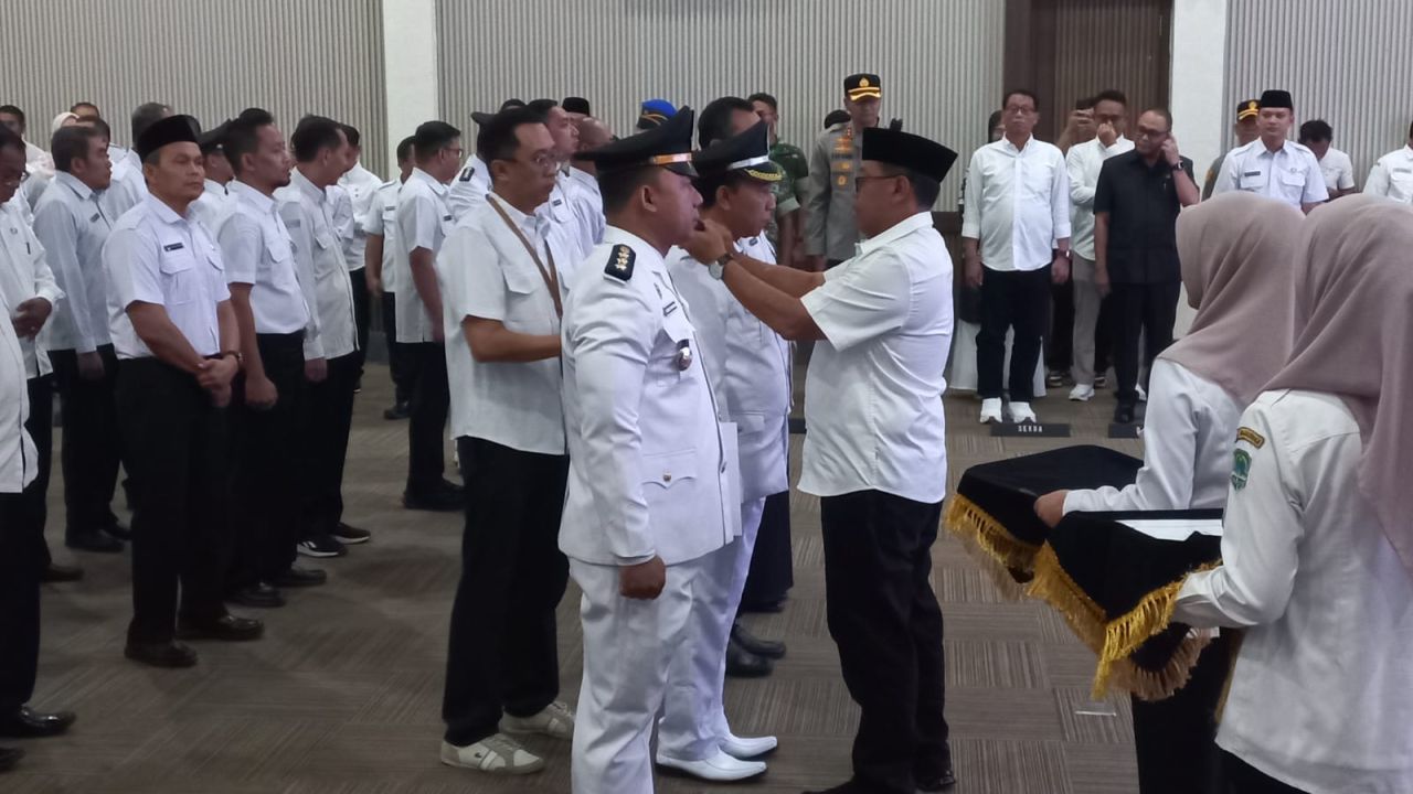 145 Pejabat Dilantik, Bupati Eman Pastikan Rotasi-Mutasi ASN Majalengka Berbasis Sistem Merit