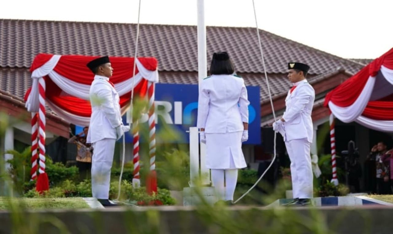Upacara HUT ke-81 RI, BRI Region 12 Surabaya Dorong Insan BRILian Berkontribusi bagi Negeri