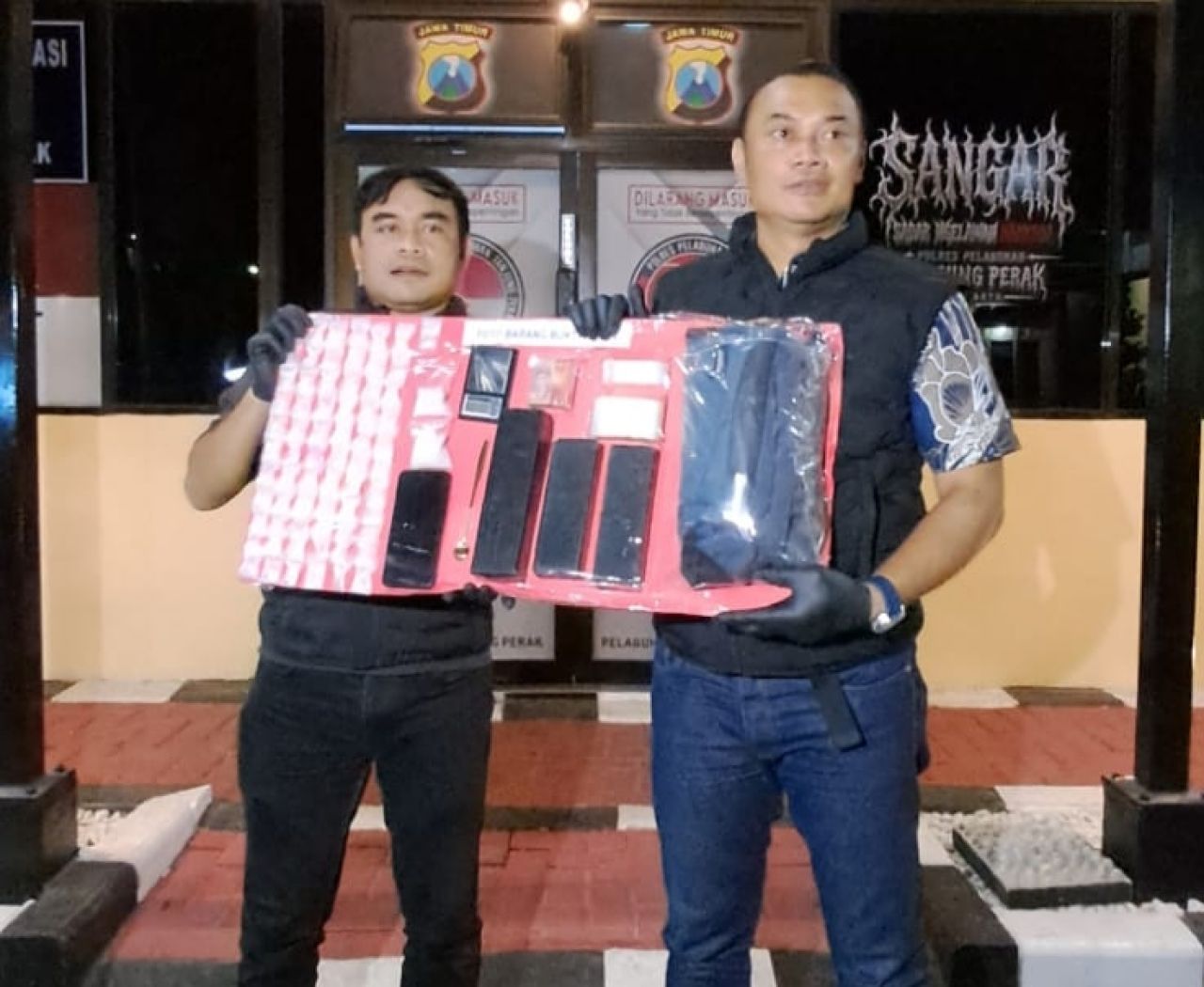 Polres Tanjung Perak Sita 672 Paket Sabu di Benteng Dalam, Bandar Masih Diburu