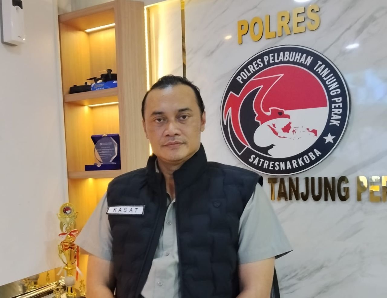 Kasat Narkoba Polres Pelabuhan Tanjung Perak Adik Agus Putrawan