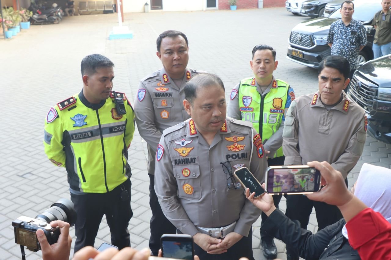 Direktur Lalu Lintas Polda Jatim Rahmat Hakim