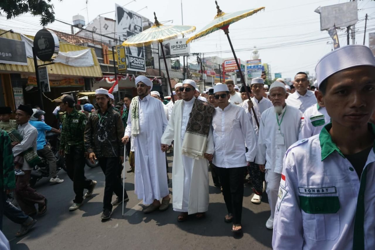 Maulid Nabi di Kauman Pekalongan