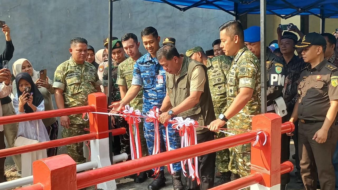Sinergi Pemkab Majalengka dan TNI Bangun Jembatan dan Sumur Bor untuk Warga